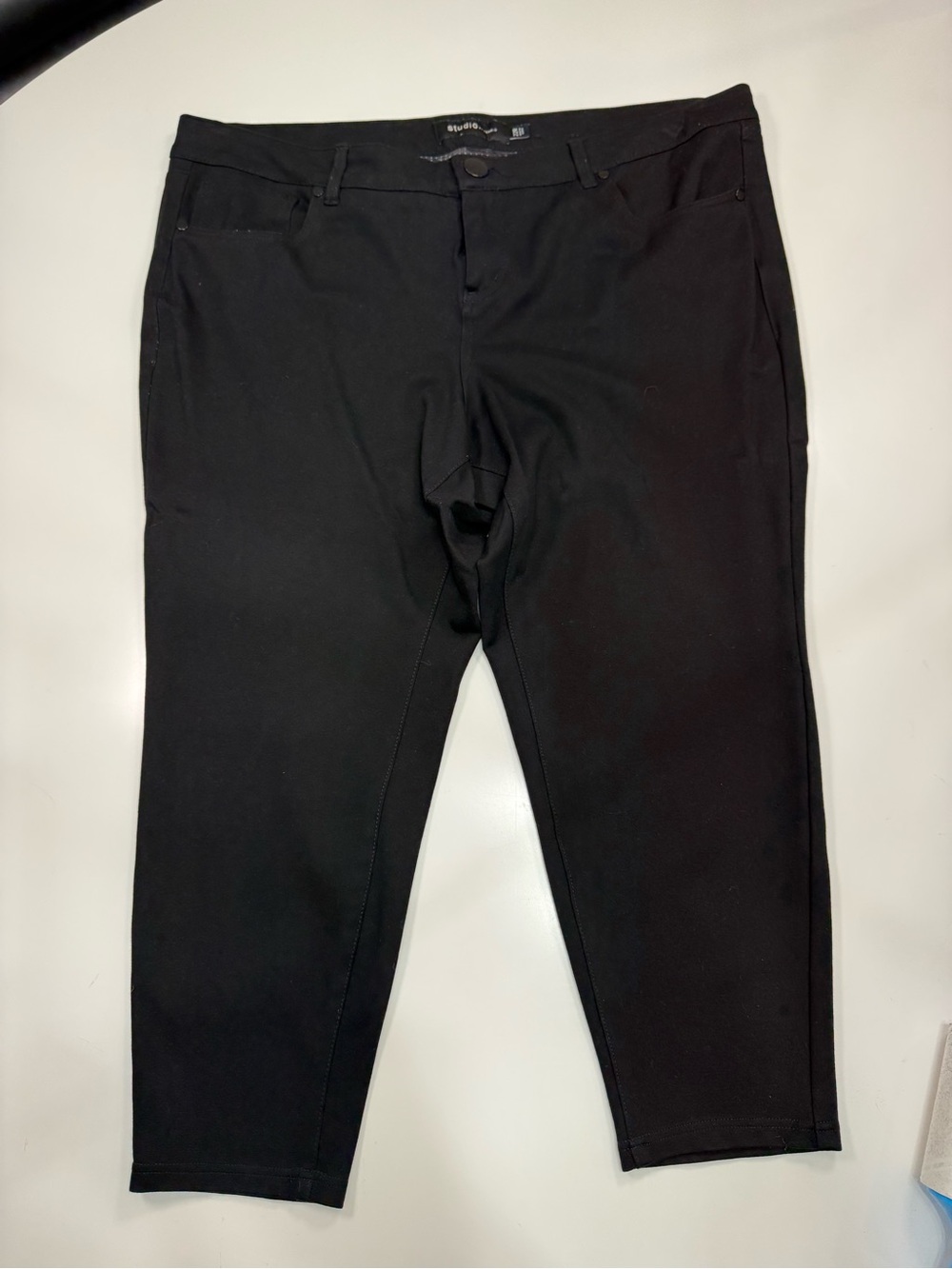 torrid Black Ankle Ponte Pull-On Pants - Picture 2 of 8